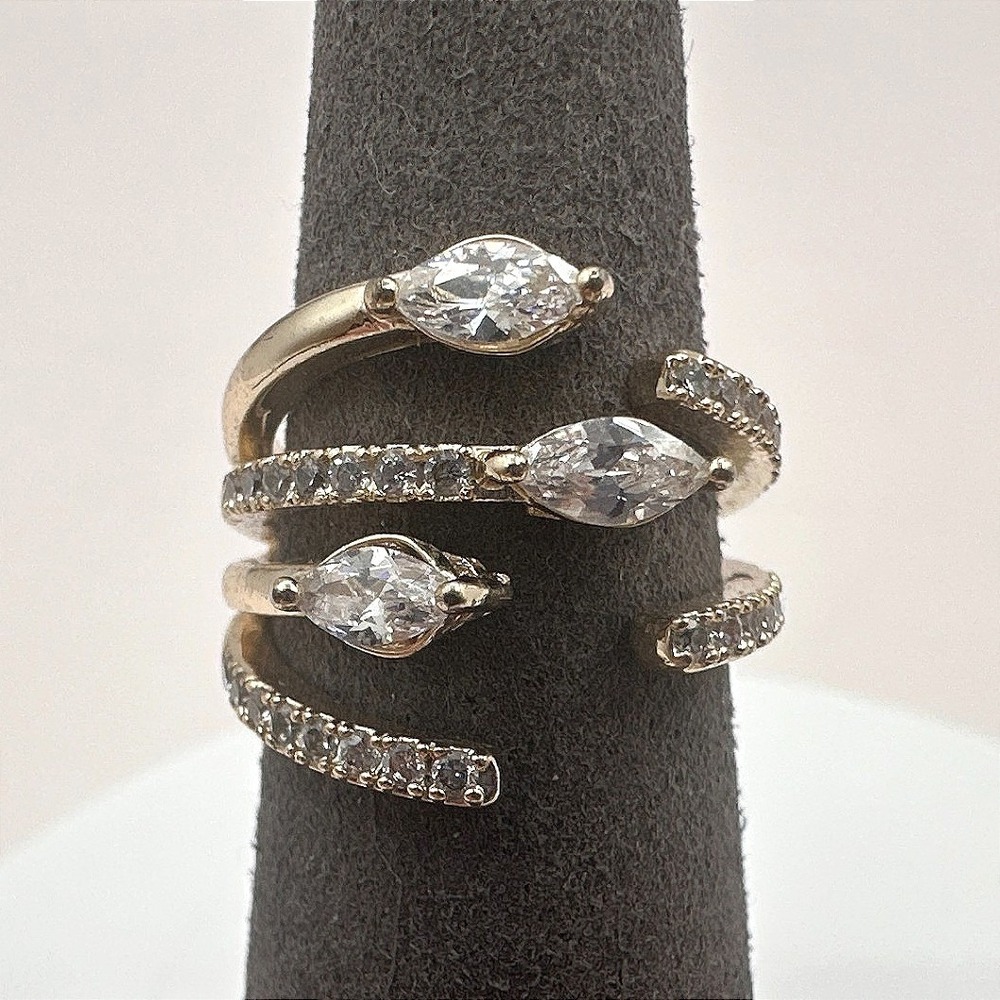 VTG 90s Gold Tone Clear Rhinestone Bypass Spiral Ring Statement Women's Jewelry